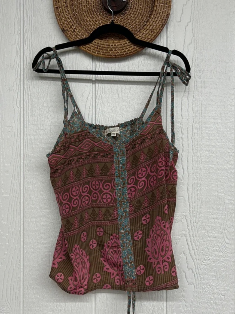 New with tags Kantha bae Rasgulla Butterfly Tank. Free size.